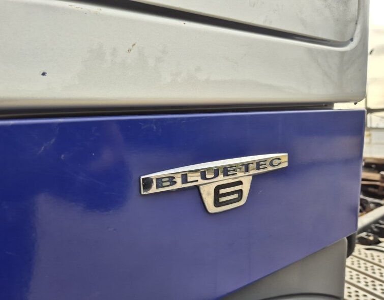 MERCEDES BENZ AROCS 3345S